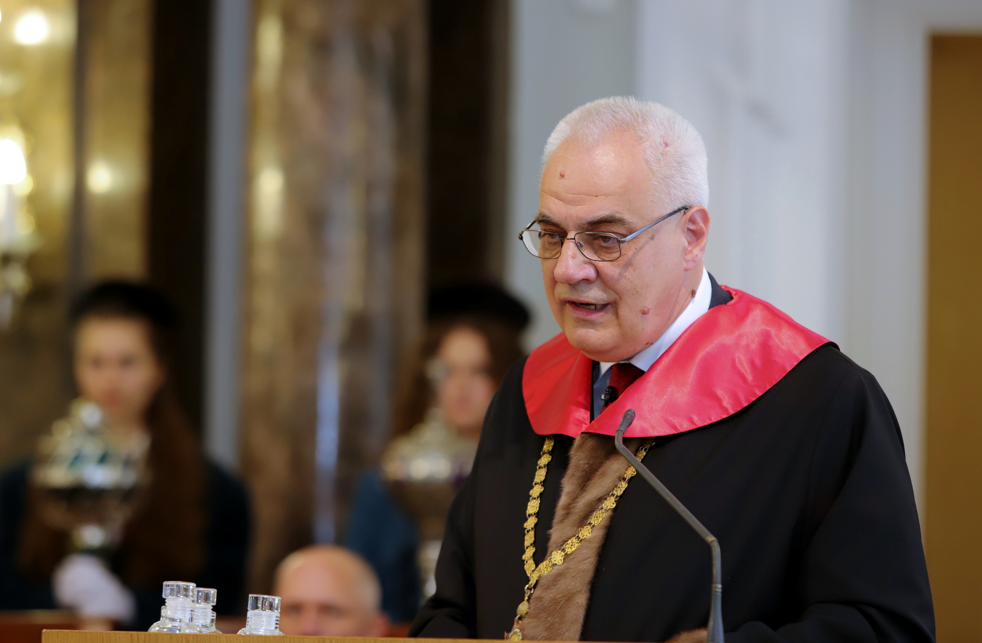 Lénárd Darázs