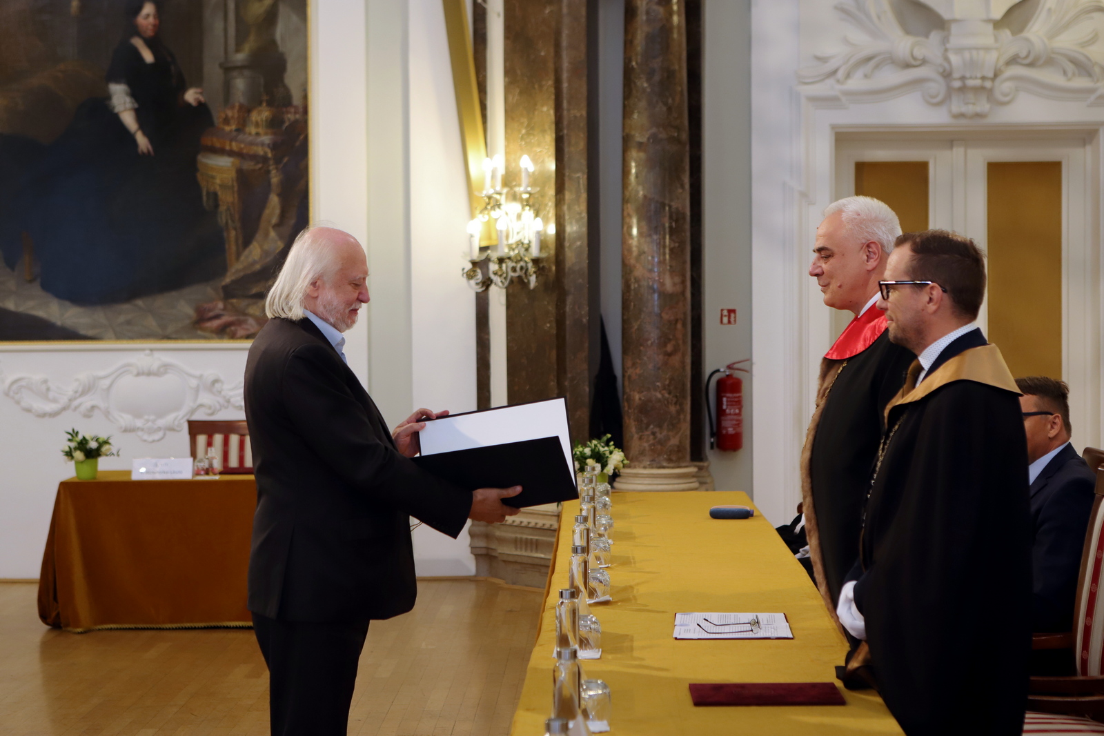 presentation of the honorary degree